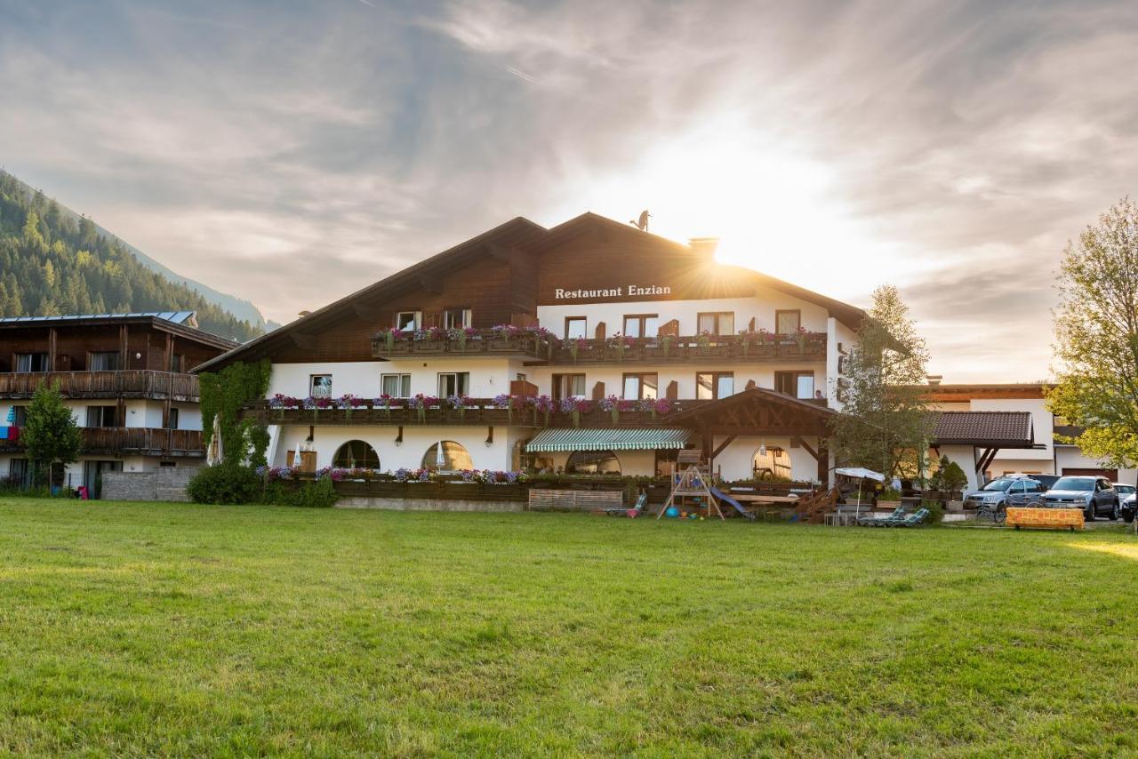 Gasthof Enzian Tannheim Exterior photo