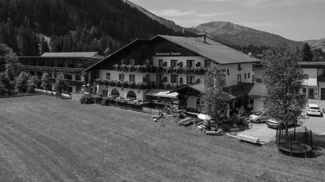 Gasthof Enzian Tannheim Exterior photo